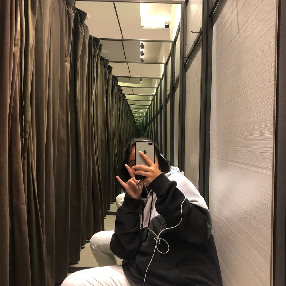 Meet your Posher, Arwa